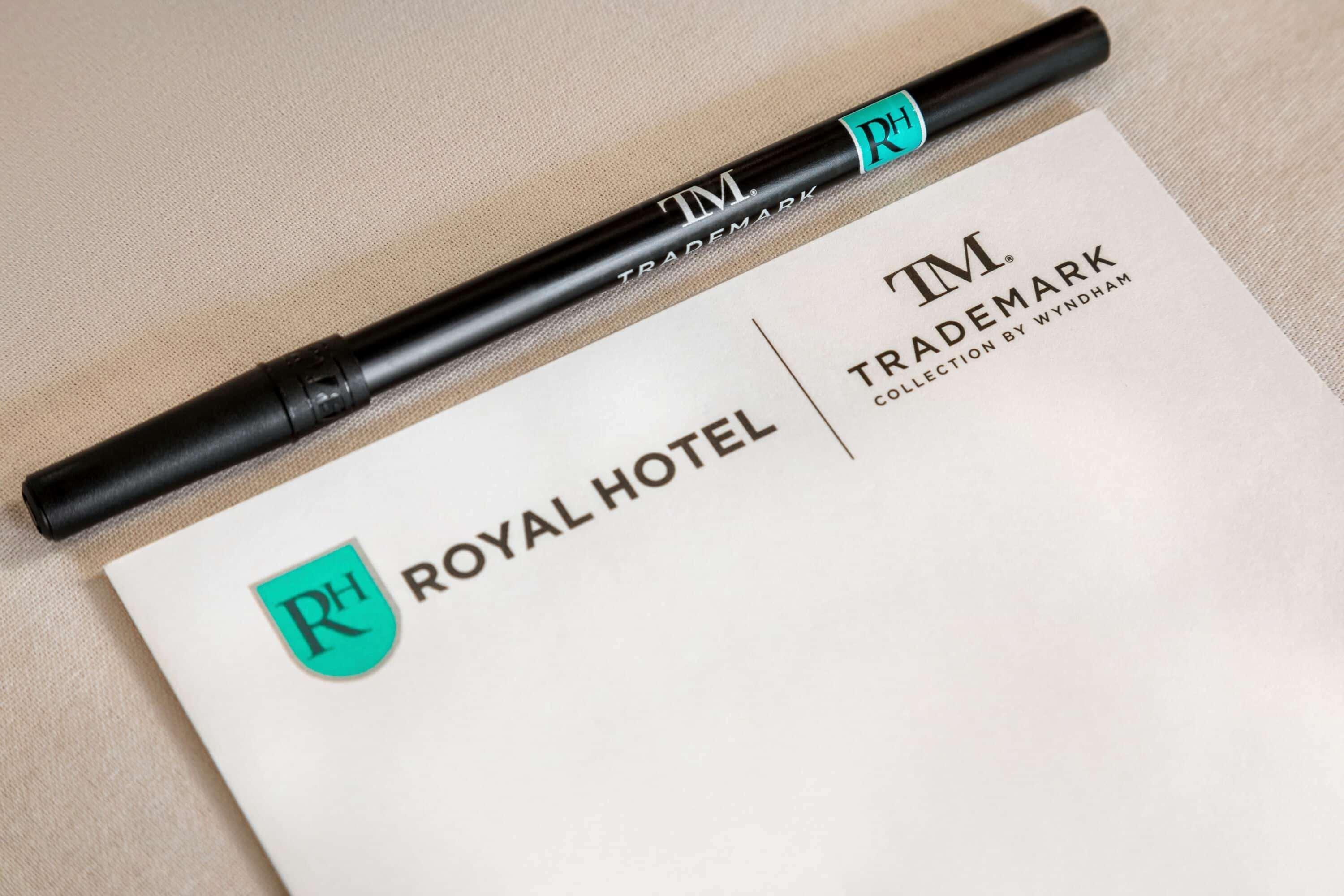 Royal Hotel Calgary, Trademark Collection By Wyndham Dış mekan fotoğraf
