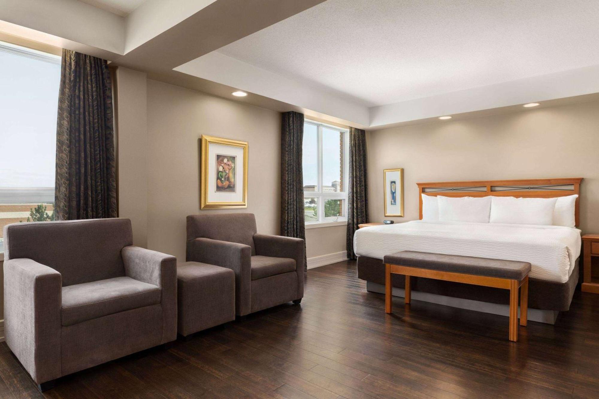 Royal Hotel Calgary, Trademark Collection By Wyndham Dış mekan fotoğraf